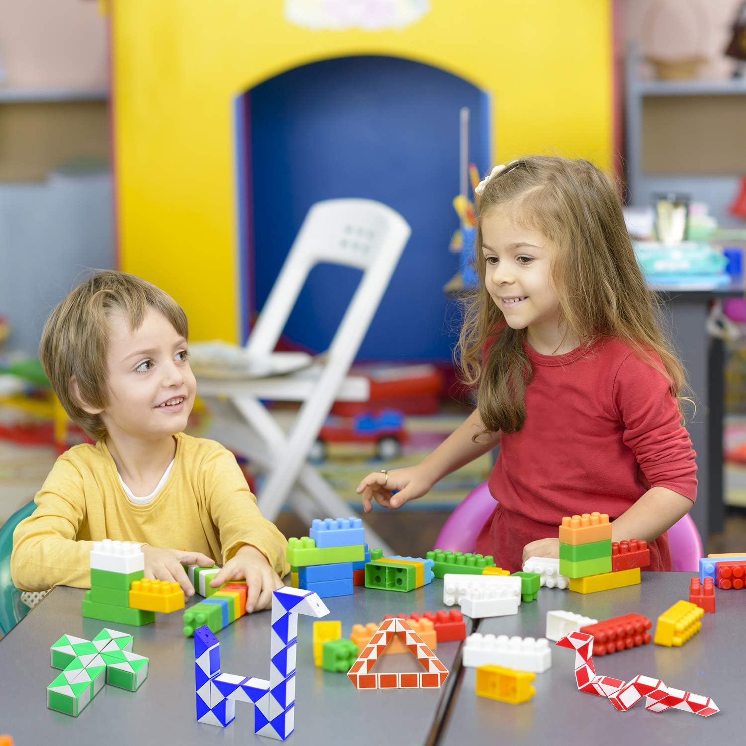 9 Pack 24 Blocks Magic Speed Cubes, Mini Snake Cube, Mini Plastic Puzzle Cube Toy for Kids Party Bag Fillers, Party Supplies, Random Color image number 4