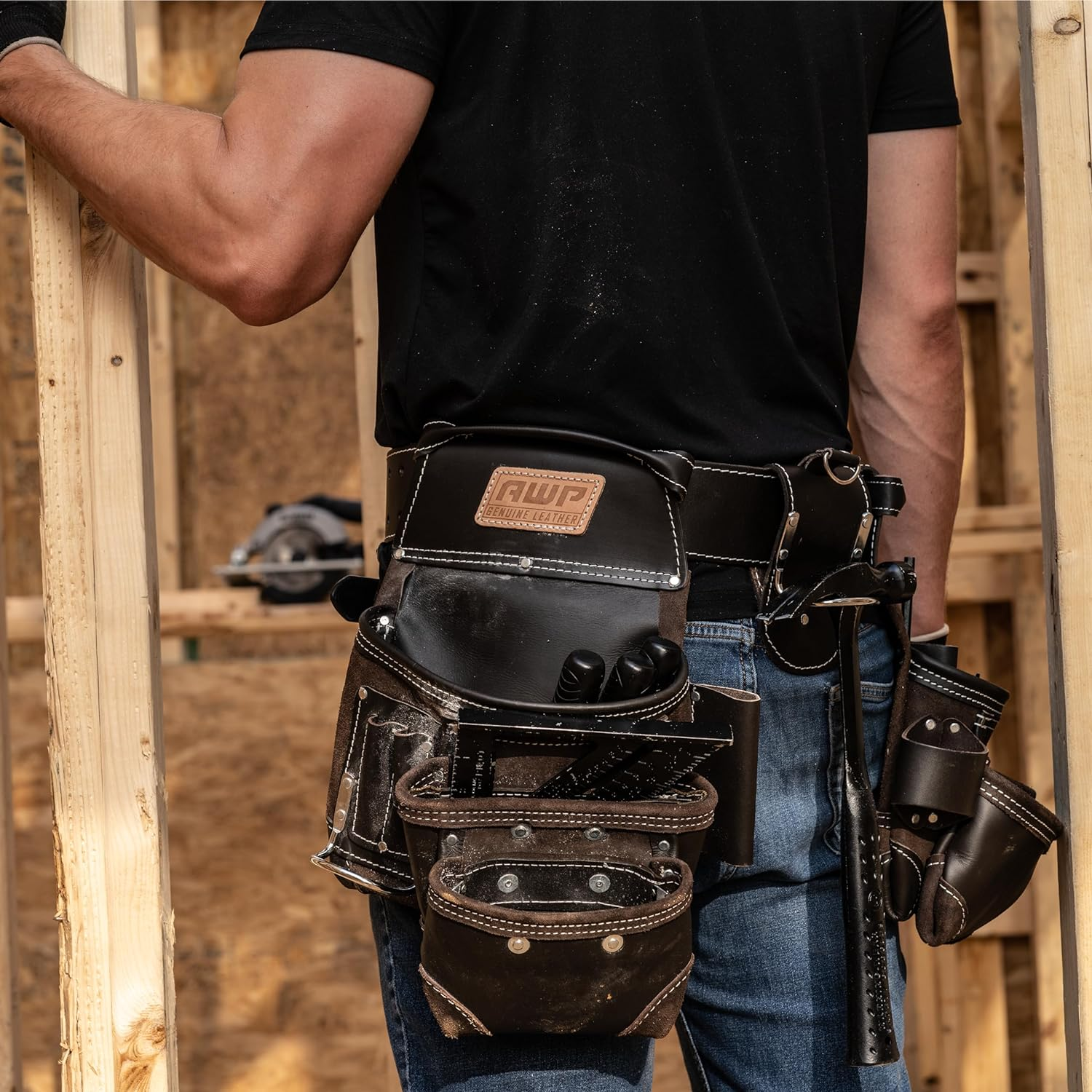 AWP Trapjaw Oil-Tan Leather Tool Rig (L-903-1) Brown image number 1