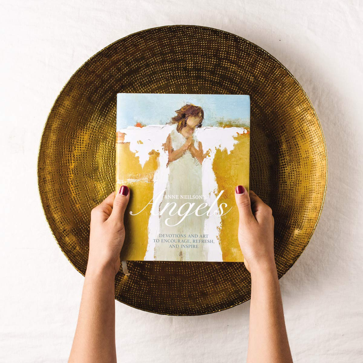 Anne Neilson'S Angels: Devotions and Art to Encourage, Refresh, and Inspire image number 2