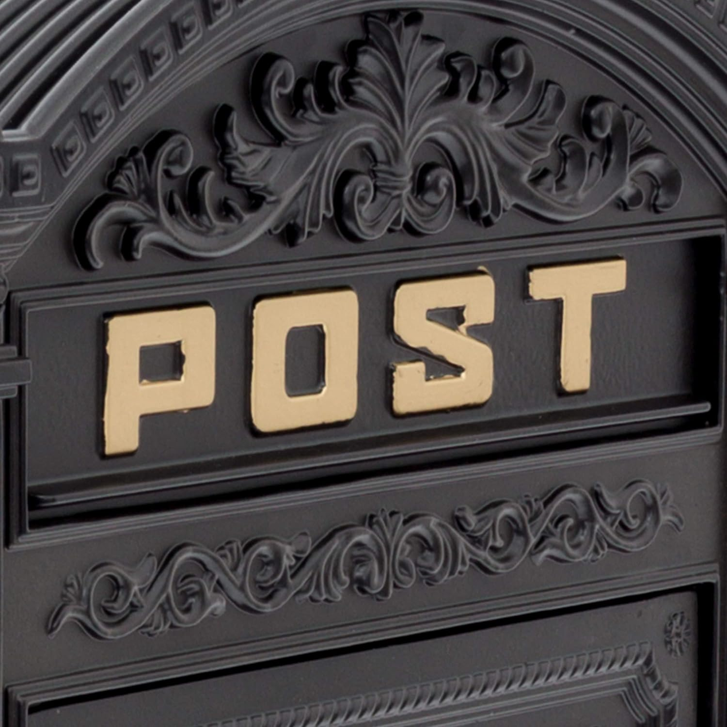 Relaxdays Antique Letterbox, 44.5 X 31 X 9.5 Cm, English-Style Wall-Mount Mailbox, Cast Aluminum, for DIN A4 Letters, with Roof, Black - Black image number 6