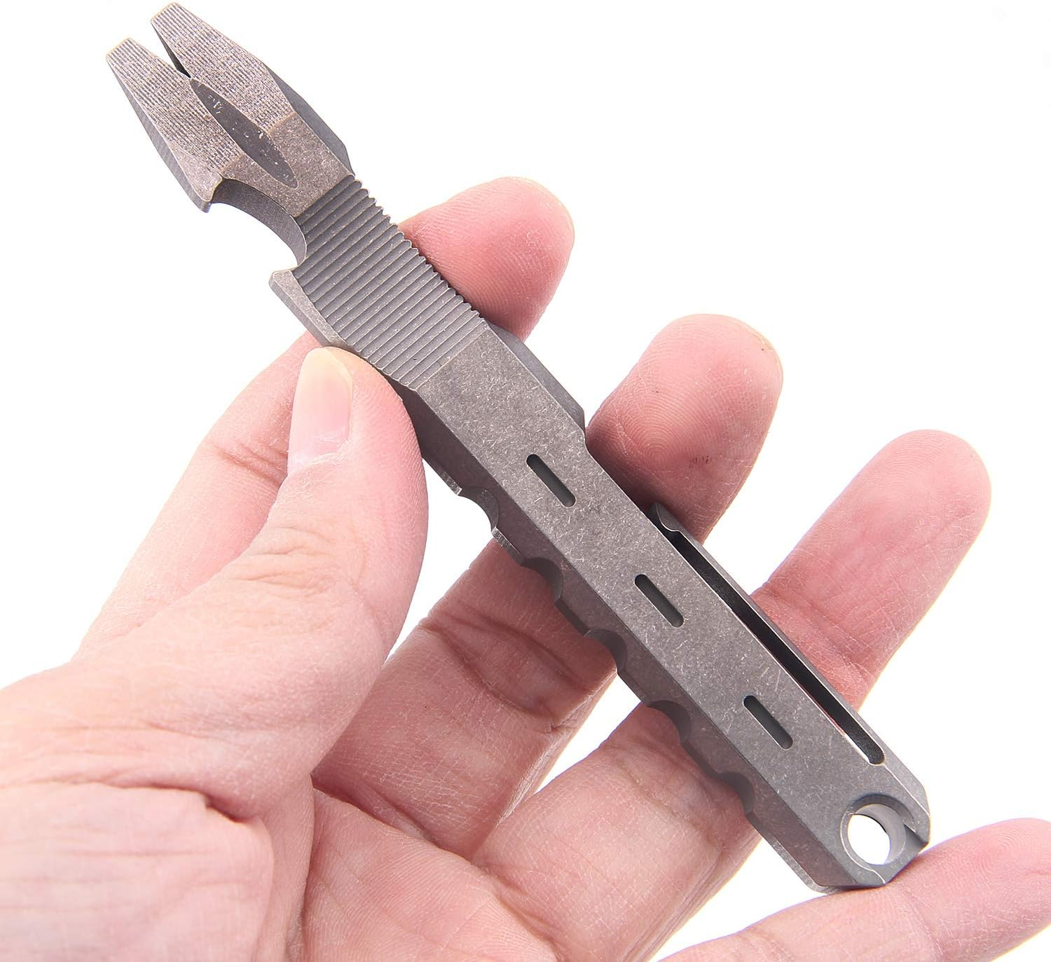 Hamans Titanium EDC Pry Bar with Nail Puller Bottle Opener Function with Pocket Clip EDC Tool (Grey) image number 4