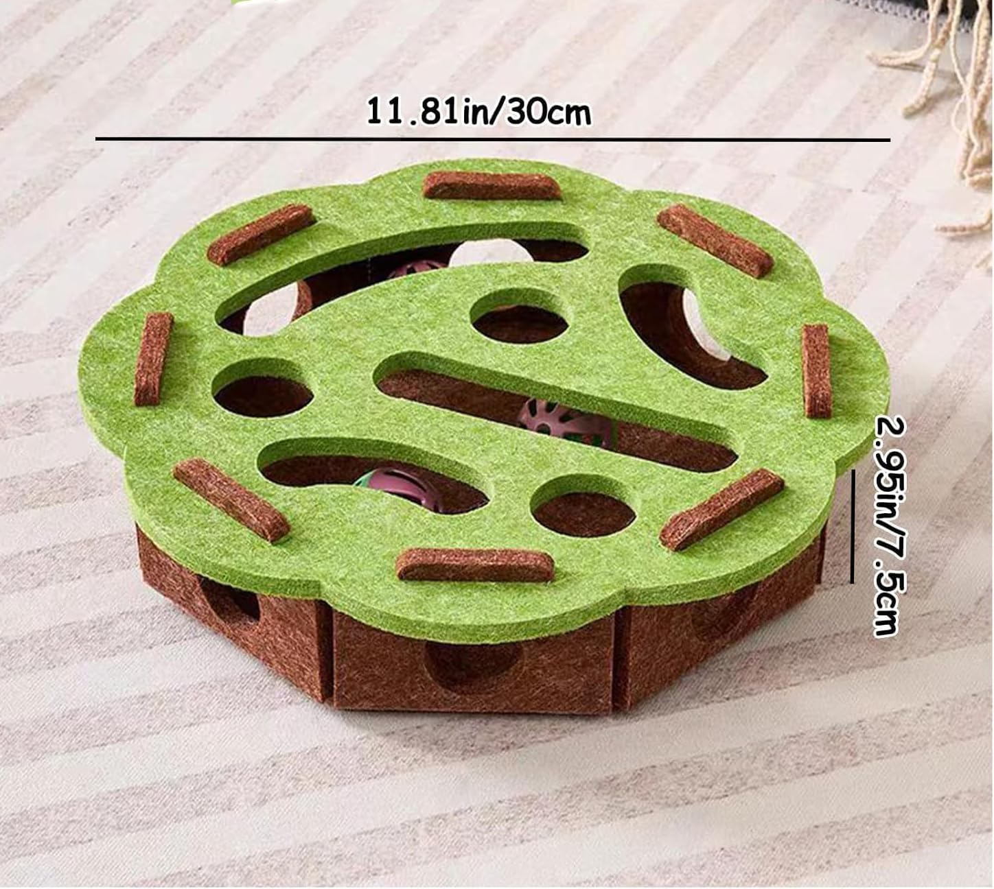 Xiaaofea Cat Scratch Puzzle Enrichment Box, Nail File with 2 Balls, Interactive Scratcher Toy for Indoor Cats, Promotes Natural Nail Care, Hunting Instincts and Mental Stimulation(White) - Grey image number 3