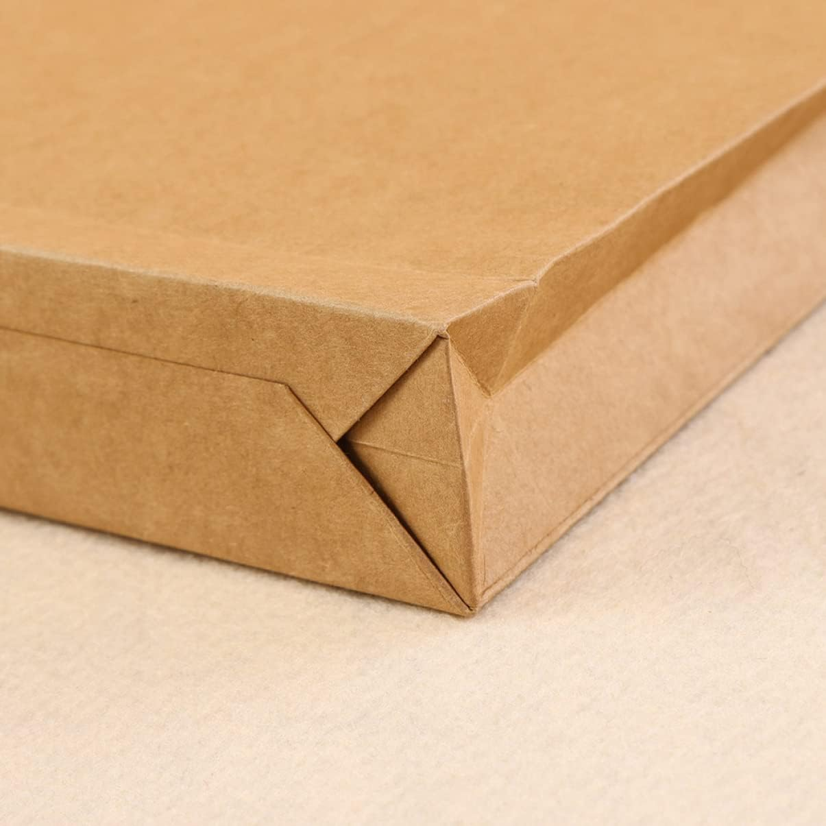 SHOWERORO 6Pcs Wardrobe Storage Packing Bags File Holder Satchel Paper Portfolio Document Carrier Bag Large Capacity for Office School Travel - White image number 6