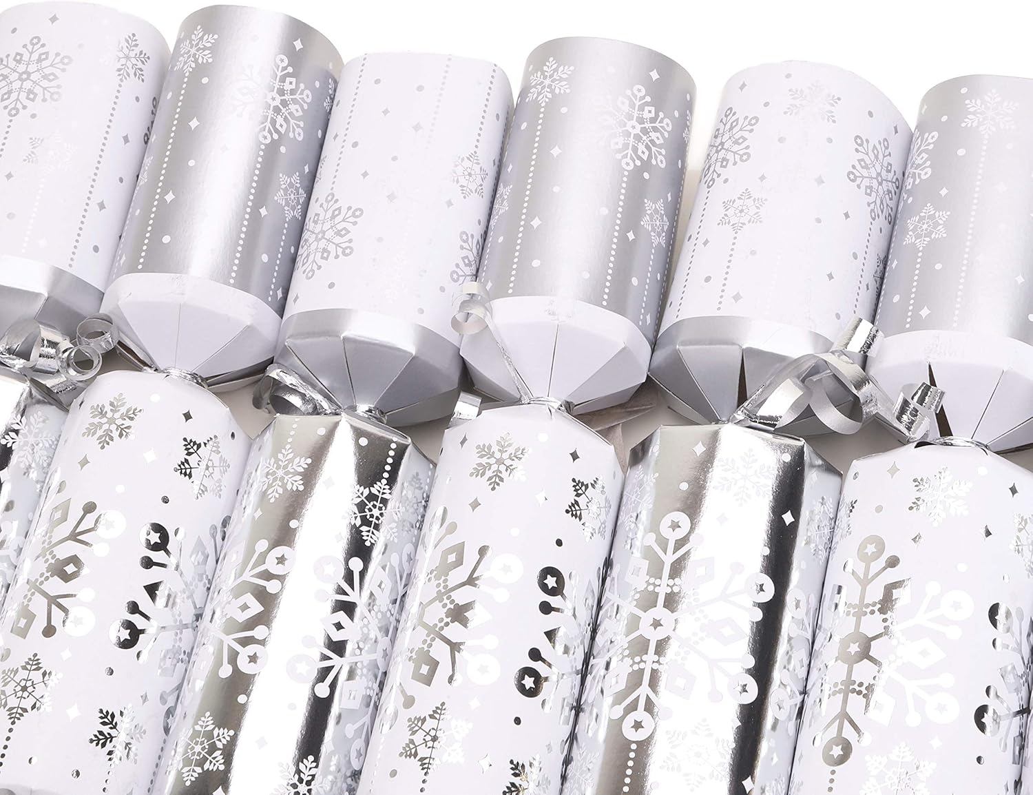 10 Deluxe Silver and White Christmas Crackers image number 5