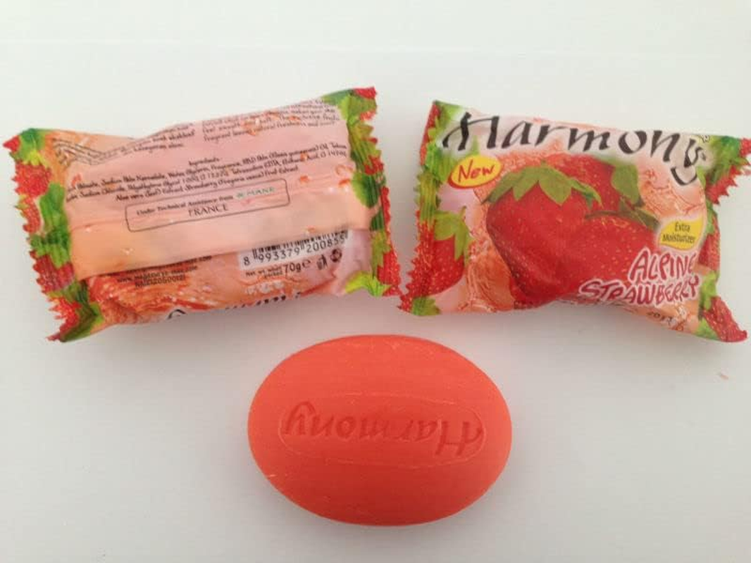 Harmony Fruit Soap Bar 5 Pack @ 70 Gram (Strawberry Alpine) image number 2