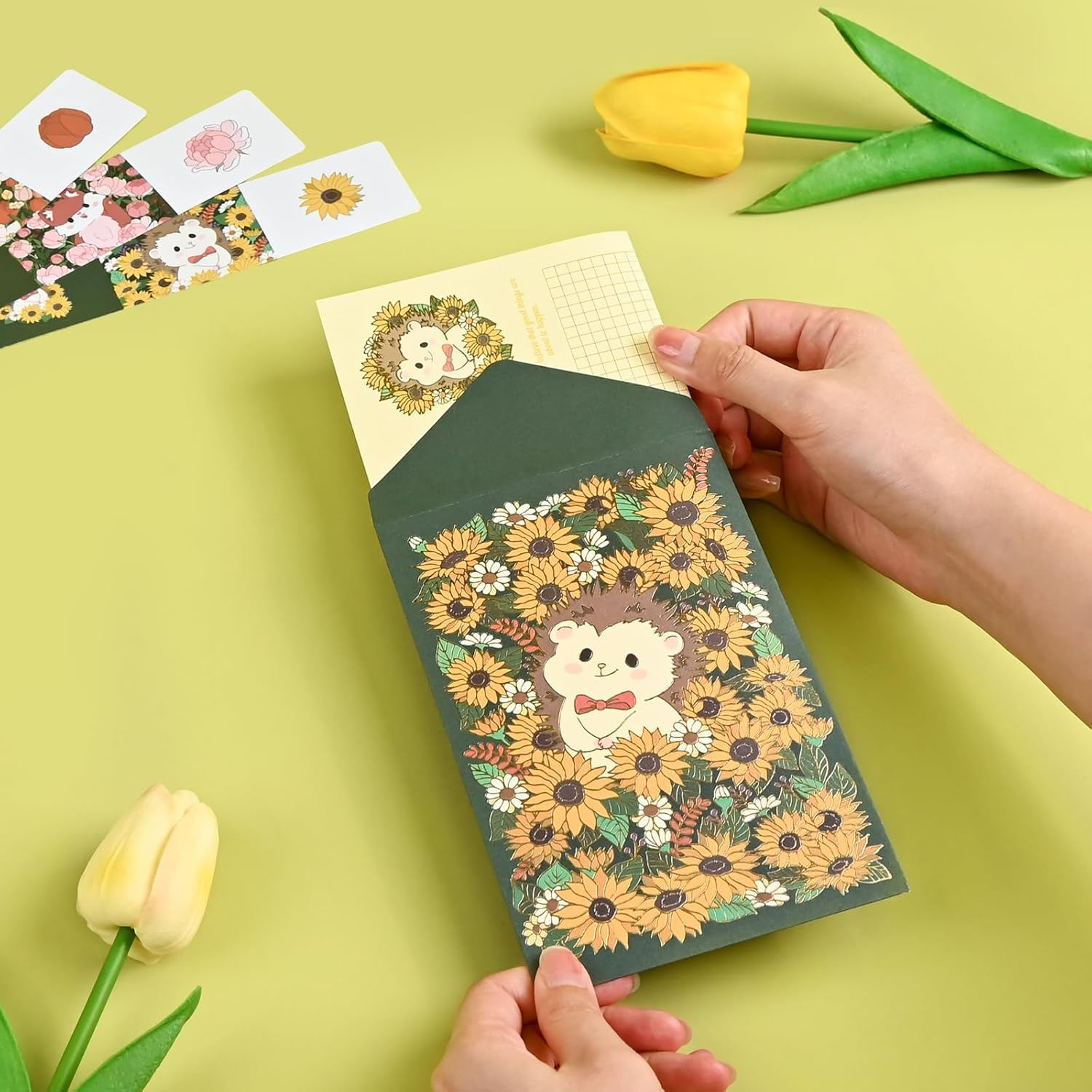 BAYTORY 36Pcs Stationery Paper and Envelopes Set, Cute Animal Patterns Envelope, Love Letter Papers Letter Writing Kit, 18 Paper Sheets + 9 Envelopes (Sheep, Hedgehog, Fox) image number 4