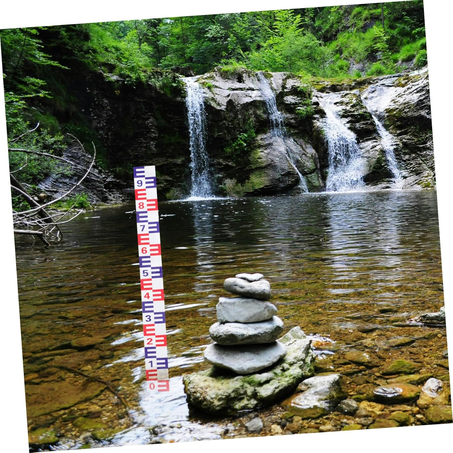 2Pcs Aluminum Water Level Gauge Sticker with Reflective Film Corrosion Resistant Self-Adhesive Water Level Scale for Outdoor Swimming Pool Red Blue