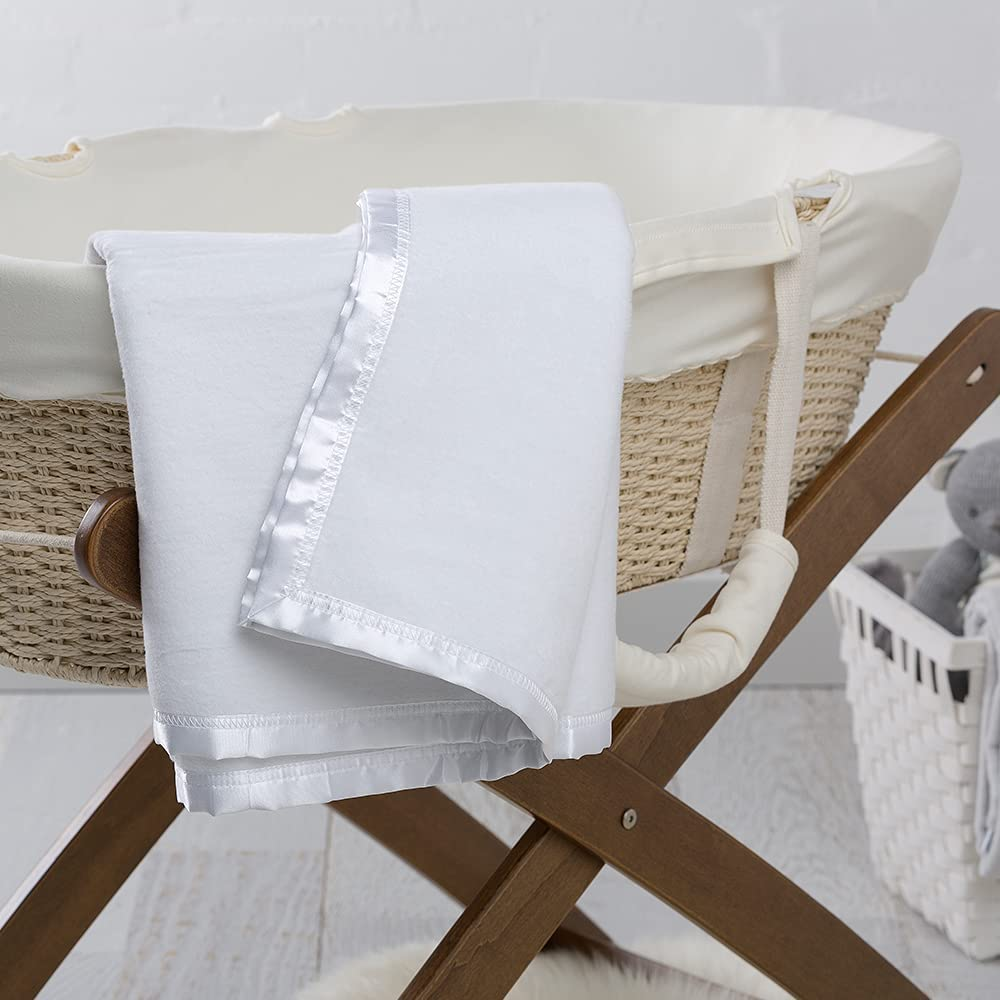 Sweet Dreams Bassinet Cotton Fleece Blanket, White