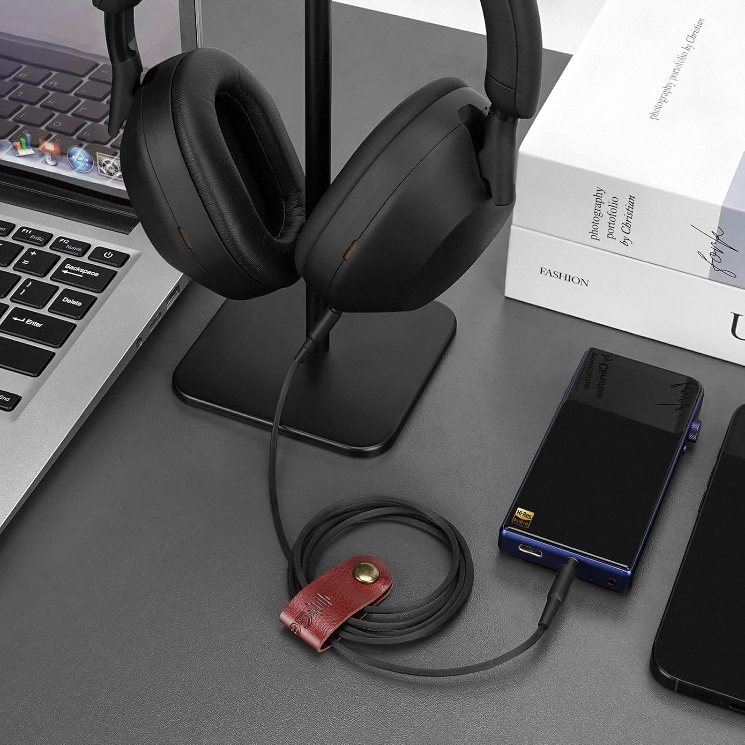 Geekria Audio Cable Compatible with Sony Inzone H9 II, WH-1000XM6/1000XM5/1000XM4, WH-XB910N/XB900N, WH-CH720N Headphones, 3.5Mm Replacement Stereo Cord (4Ft/1.2M) image number 5