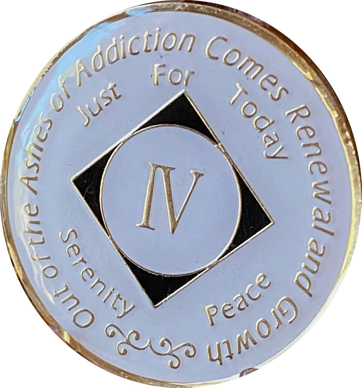 4 Year NA Clean Time Chip Glossy White Glow in the Dark Gold Tri-Plate Medallion image number 2