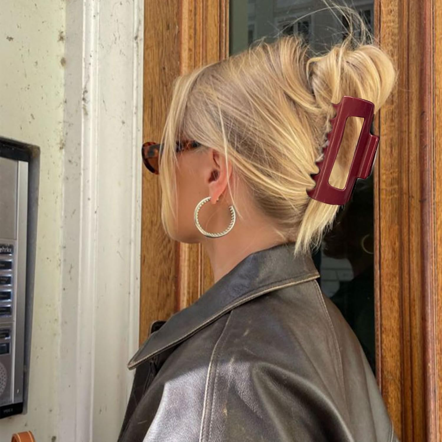 Muorruo 4 Pieces Cloud Clip, Soft and Flexible, Cozy Claw Clip, Non-Removable Hair Clip for Women, Large Non-Slip Hair Clips for Thick Hair, Hair Styling Accessories image number 3