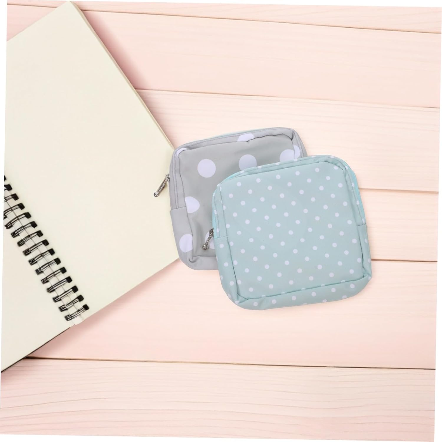 2Pcs Sanitary Pad Storage Bag for Women and Teen Oxford Cloth Menstrual Pouch with Chic Colors Portable Reusable Organizer for Pads Coins and Essentials image number 5