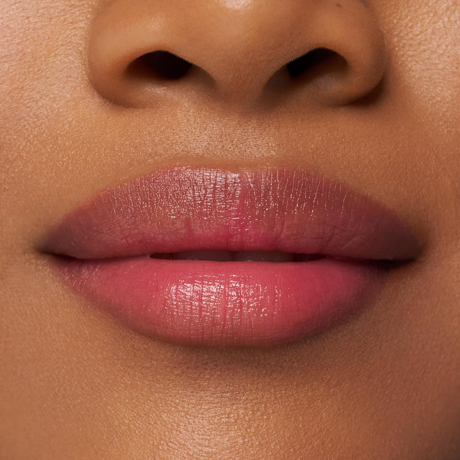 Essence AQUA JELLY COLOUR CHANGING LIPSTICK image number 2