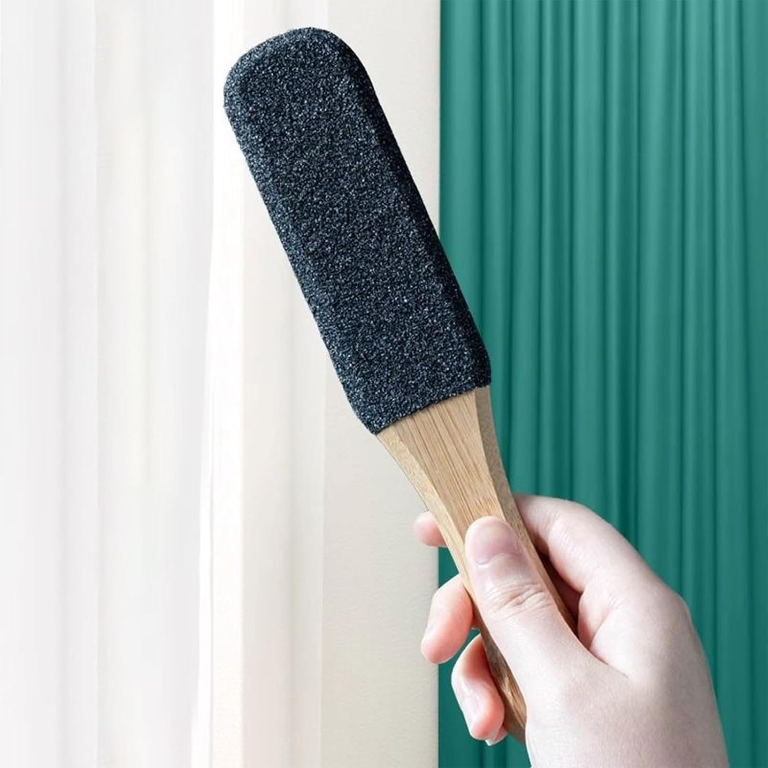 Yxvyxymyxxg Foot Pumice Stone Pedicure File with Ergonomic Wooden Handle &mdash; Callus Remover and Dead Skin Scraper, for Smoother Feet/Heels/Hands, Black, 1 PCS image number 1