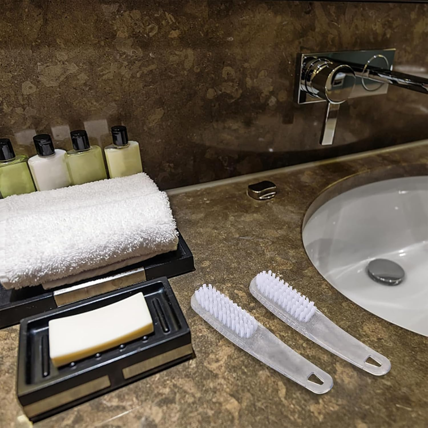 Yebeauty Nail Brush for Cleaning Fingernails Clear, 2 Pack Fingernail Brush Hand Scrub Cleaning Nail Brushes with Case Plastic Hand Finger Toes Scrubbing Brush, Pedicure Nail Scrubber - Pink image number 5