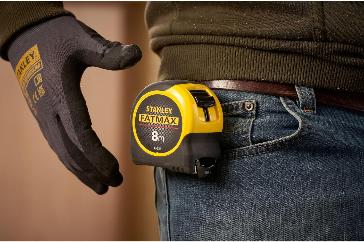 STANLEY FATMAX Tape Measure Blade Armor 8 M Metric Shock Resistant with Mylar Coating and Cushion Grip 0-33-728