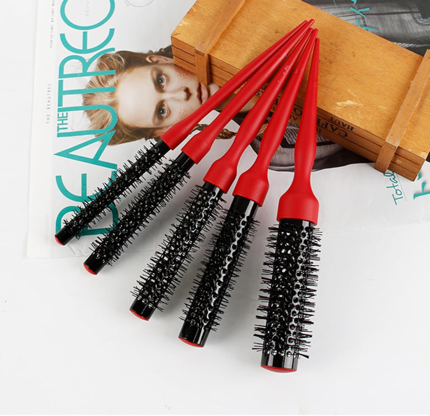 Round H Brush for Woman Blow Drying Volume Curling & Straightening H Brush image number 4