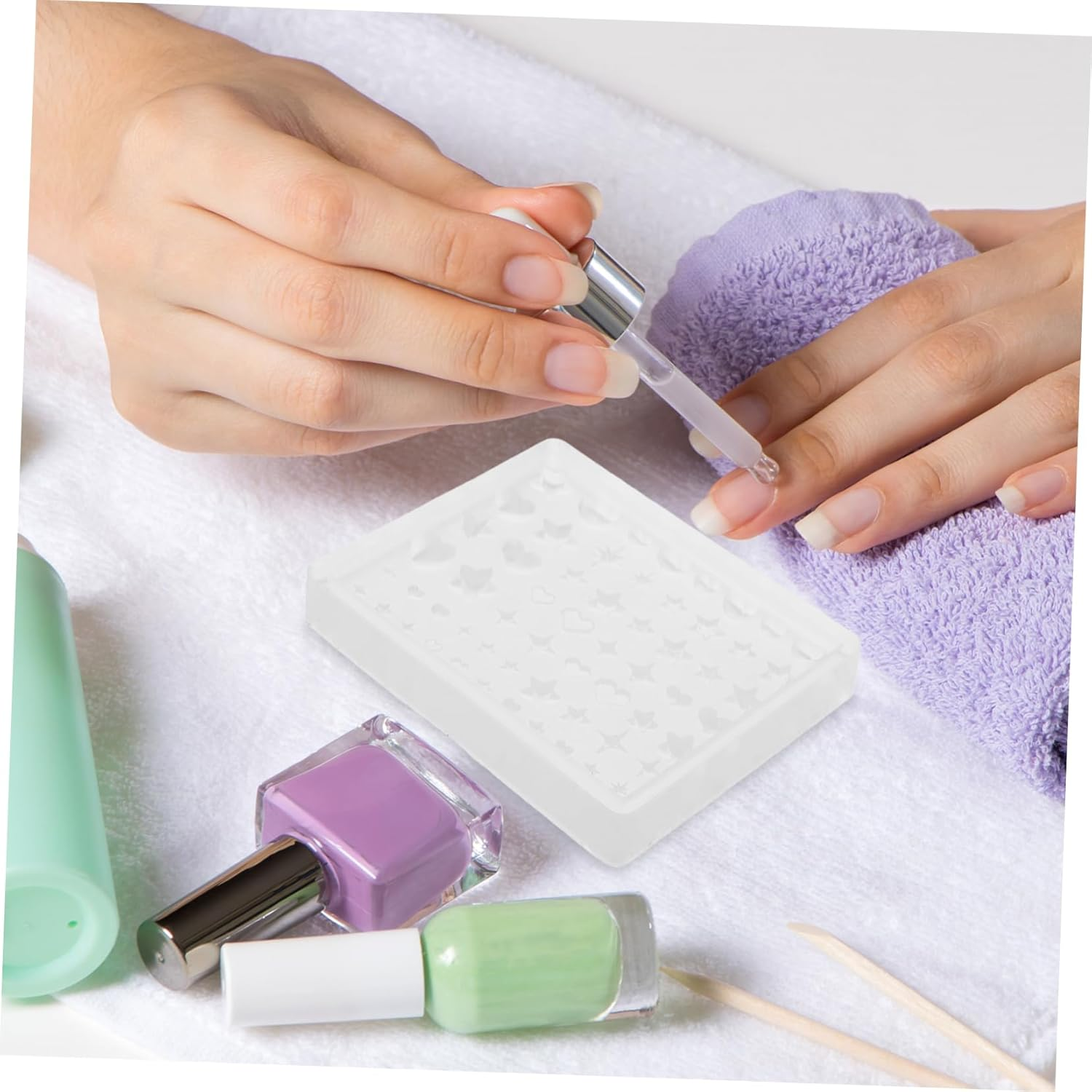 Beaupretty 2Pcs Silicone Nail Molds Heart Star Shapes Soft Durable Nail Decoration Silicone Mold for DIY Manicure Creative Easy Demolding Resin Craft Supplies for Women image number 1