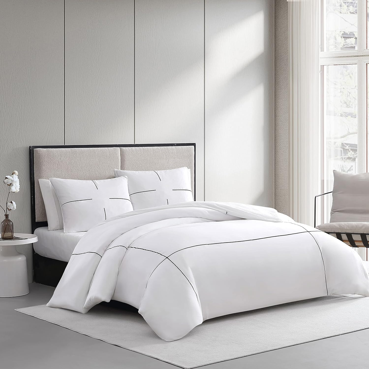 Vera Wang - Queen Duvet Cover Set, Luxury Cotton Sateen Bedding with Matching Shams, All Season Home Decor (Zig Zag White, Queen)