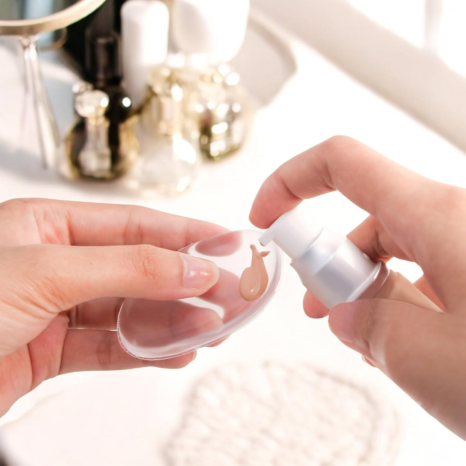 4 Pack Jelly Silicone Makeup Sponge Set for Women, Non-Absorbent Flawless Beauty Application Cosmetic Blender Pure Puff Applicator for Foundation, Powder, Concealer, Blush, Highlighter, Pink & Clear image number 5