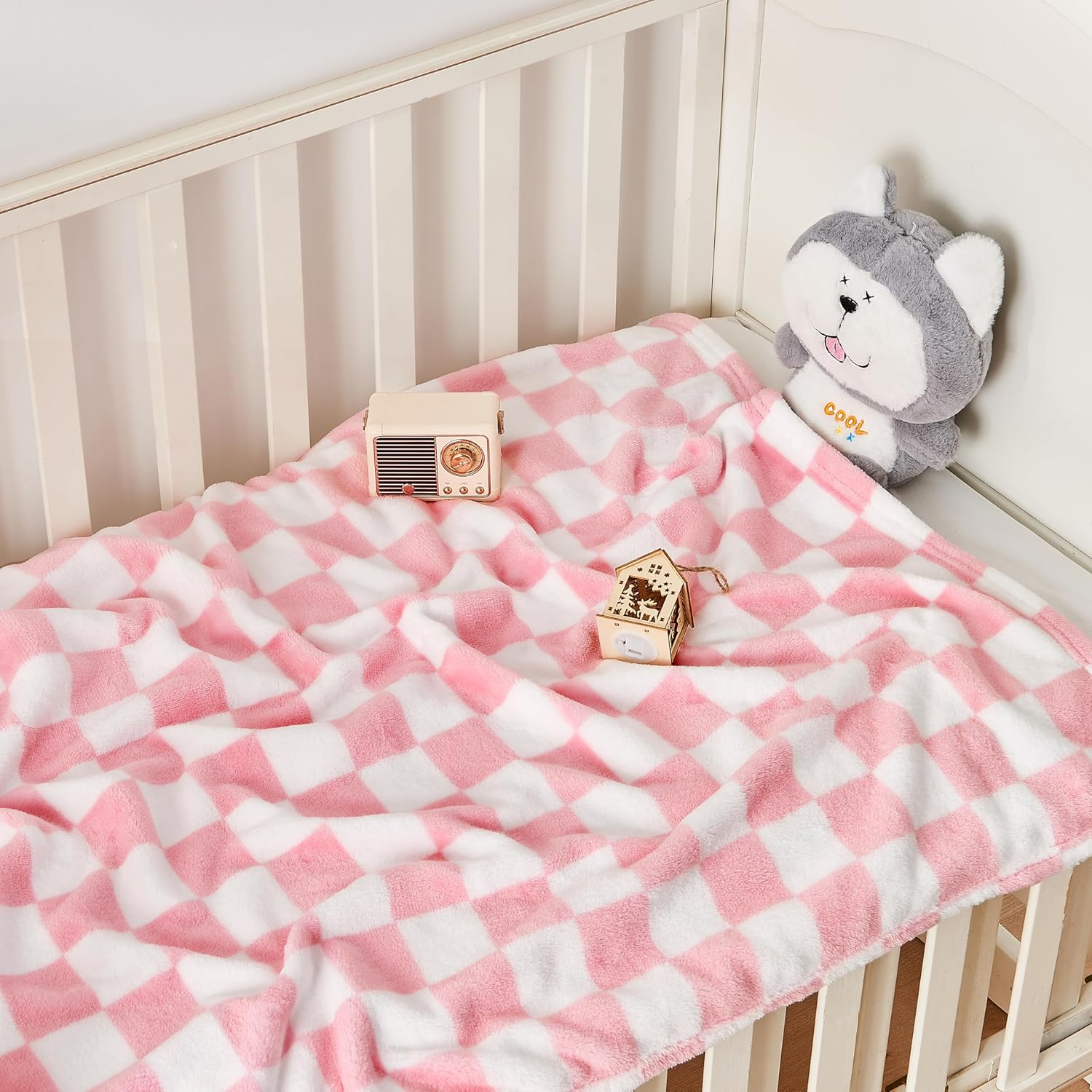 Yurhap Checkered Baby Blanket for Girls Pink Fleece Baby Blankets for Girls Boys, Warmer Comfort Lightweight Bed Blanket for Toddlers Infants or Newborn, 30''X40'', Pink image number 2