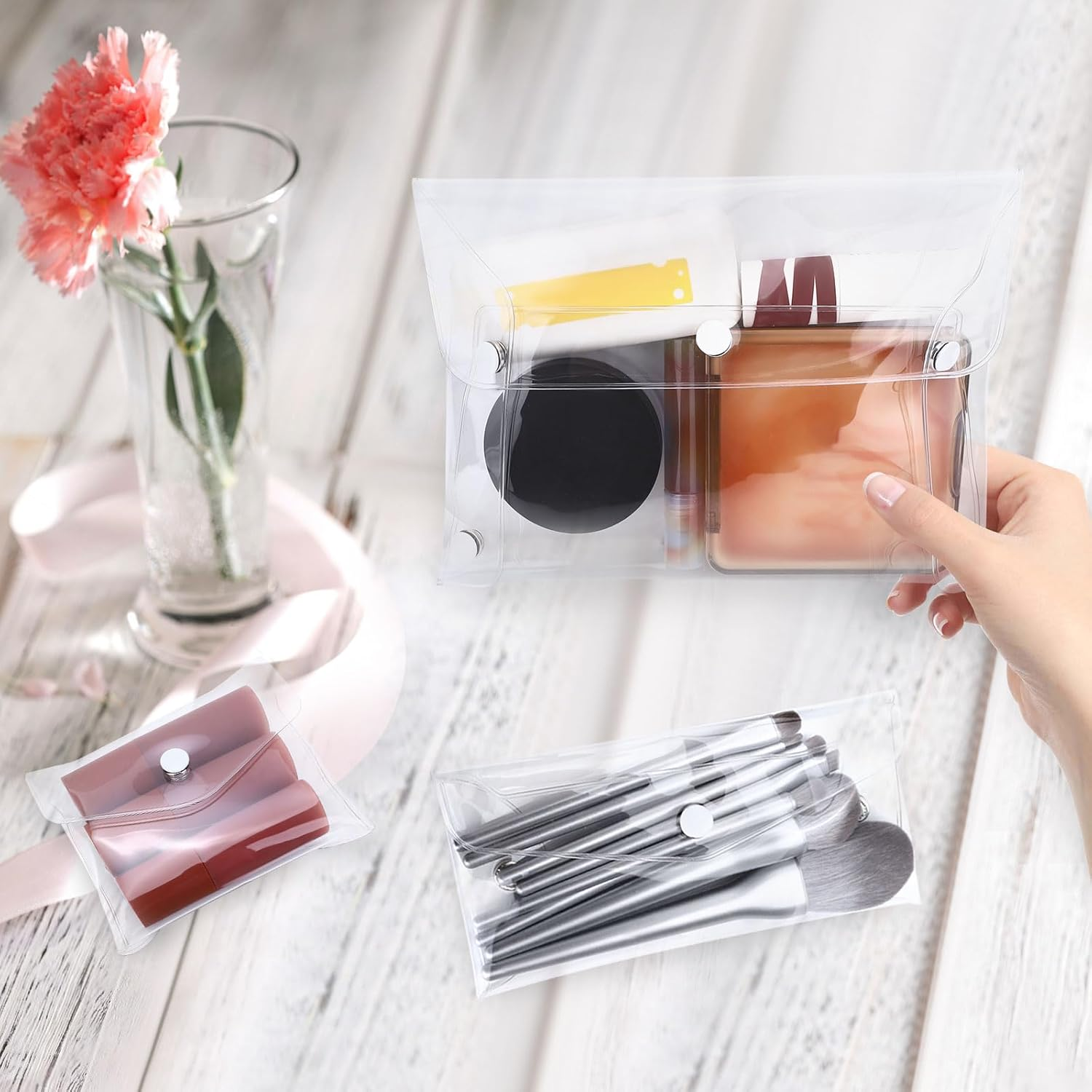 Binxus 6 Pcs Transparent Plastic Makeup Bags 3 Sizes, PVC Lipstick Organizer Bag, Different Size Clear Coin Purse, Mini Coin Pouch, Clear Small Pouch for Women, Clear, Transparent