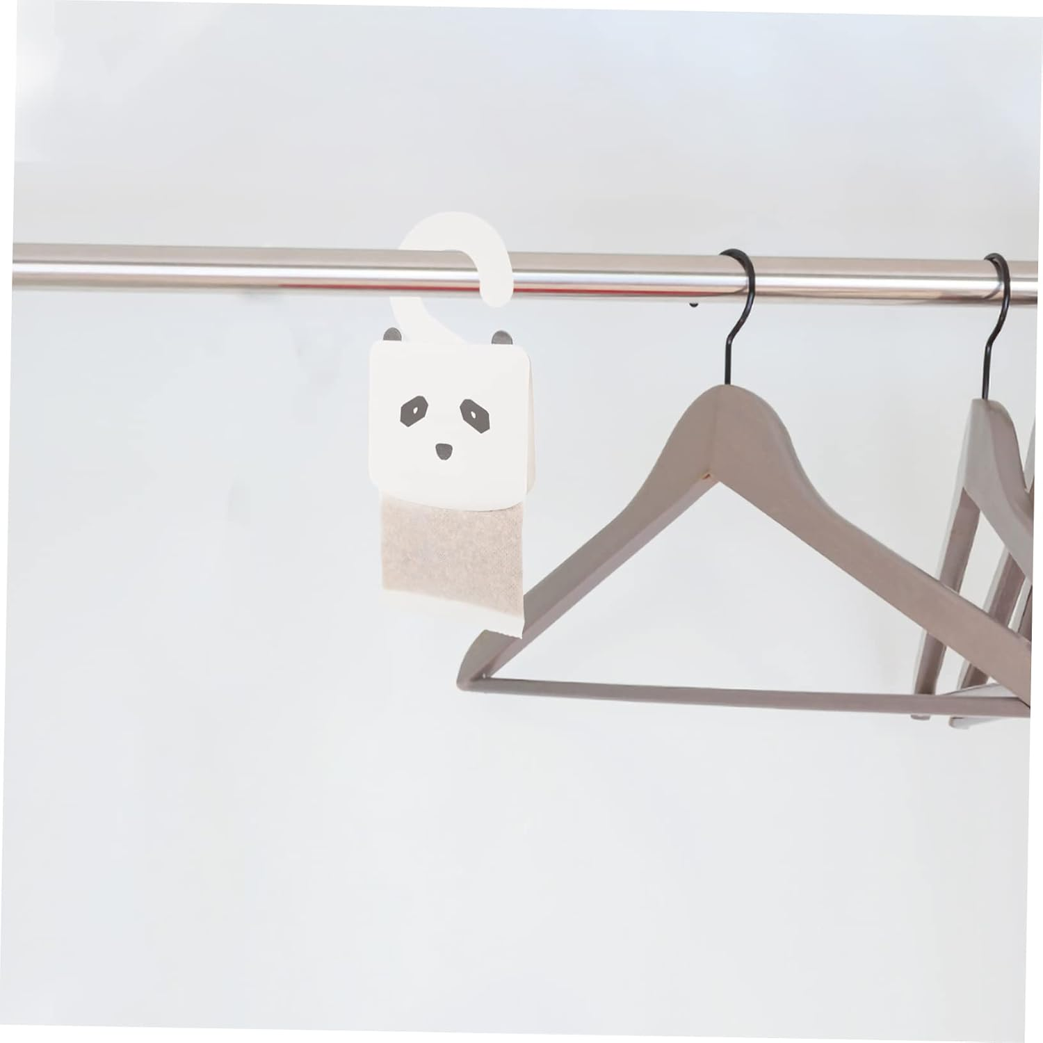 Yardenfun 3Pcs Closet Deodorizer Aromatherapy Sachets for Wardrobe Car and Home Long-Lasting Natural Fragrance Bags for and Pleasant Indoor Scents image number 2