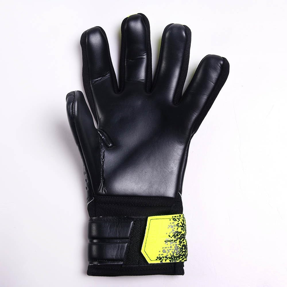 Kelme Vortex Training Goalkeeper Gloves, Black/Neon Yellow, Size 11 image number 5