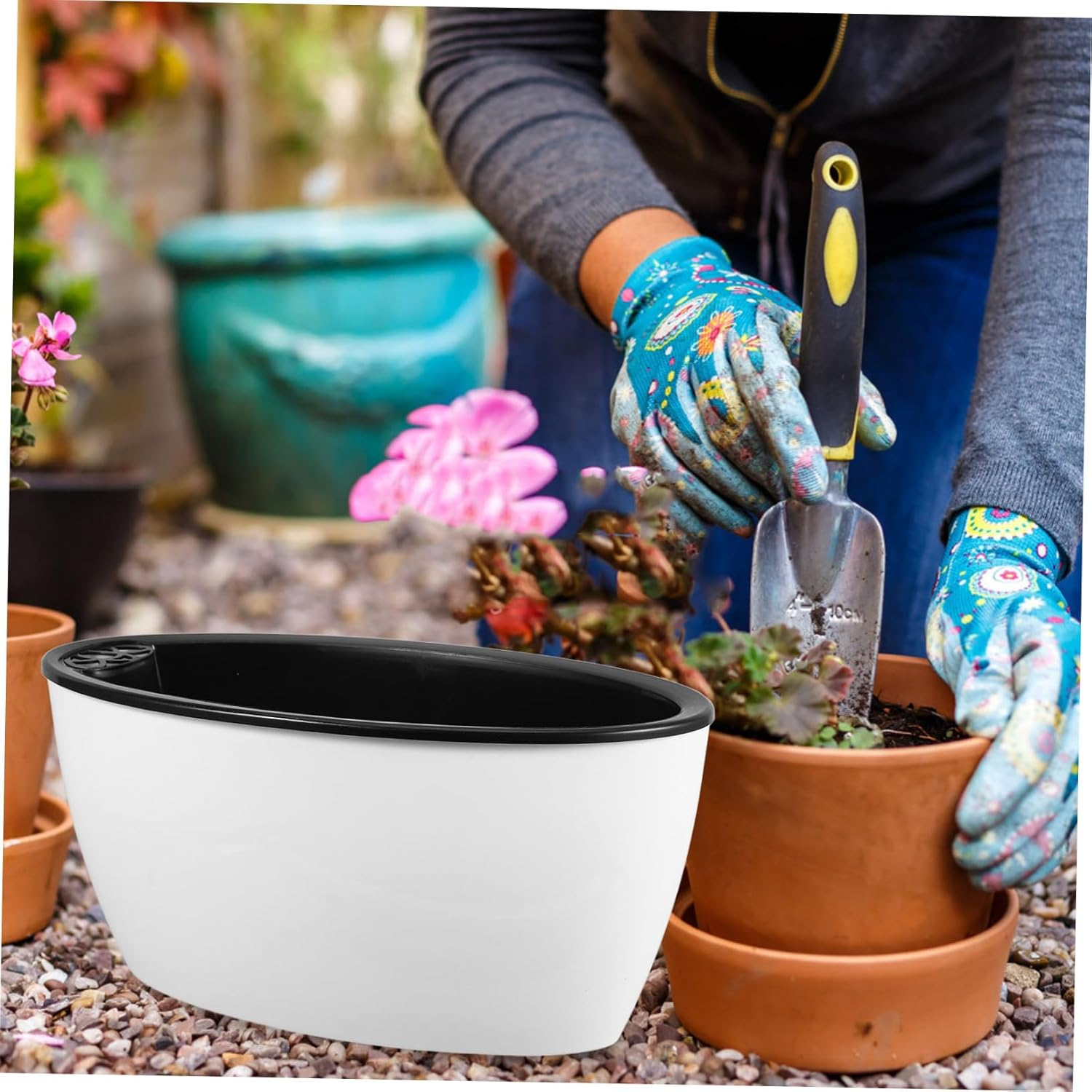 GAROZATION Self Watering Plant Pot with Visible Water Level for Indoor and Outdoor Gardening, Small L04 Plastic Hydroponic Planter Pot with Automatic Water Supply, Garden Flowerpot for Home image number 6