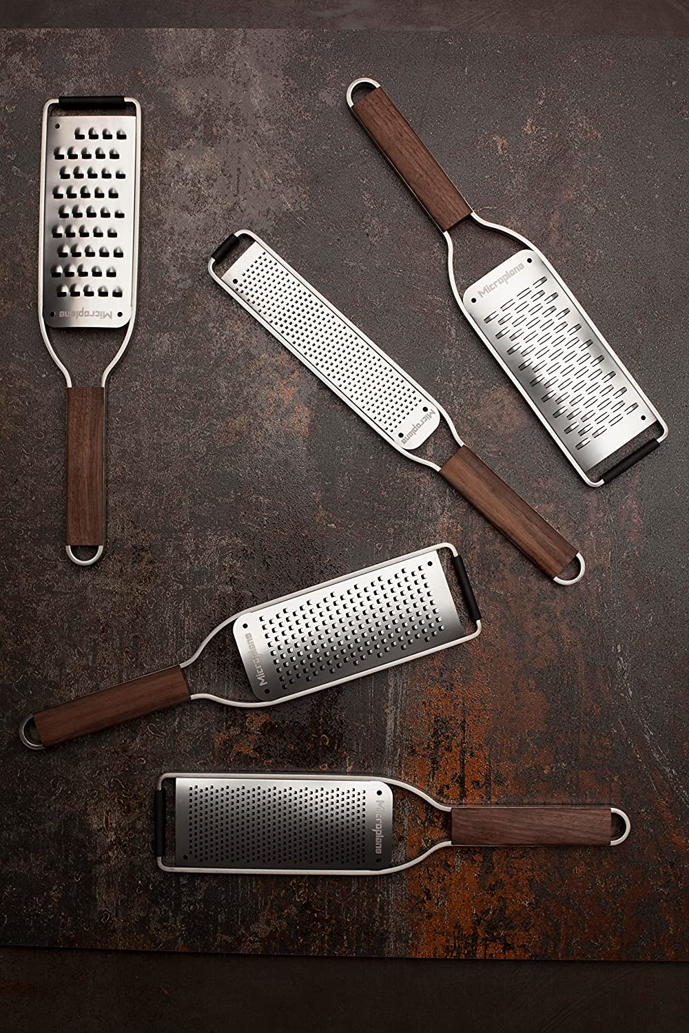 Microplane Master Series Zester Grater - Premium Stainless Steel Blades, Effortless Zesting, Grating of Citrus, Cheese, Garlic, Ginger, & Vegetables, Non-Slip Base, 27.3 Cm Long, Walnut Handle - Brown image number 4