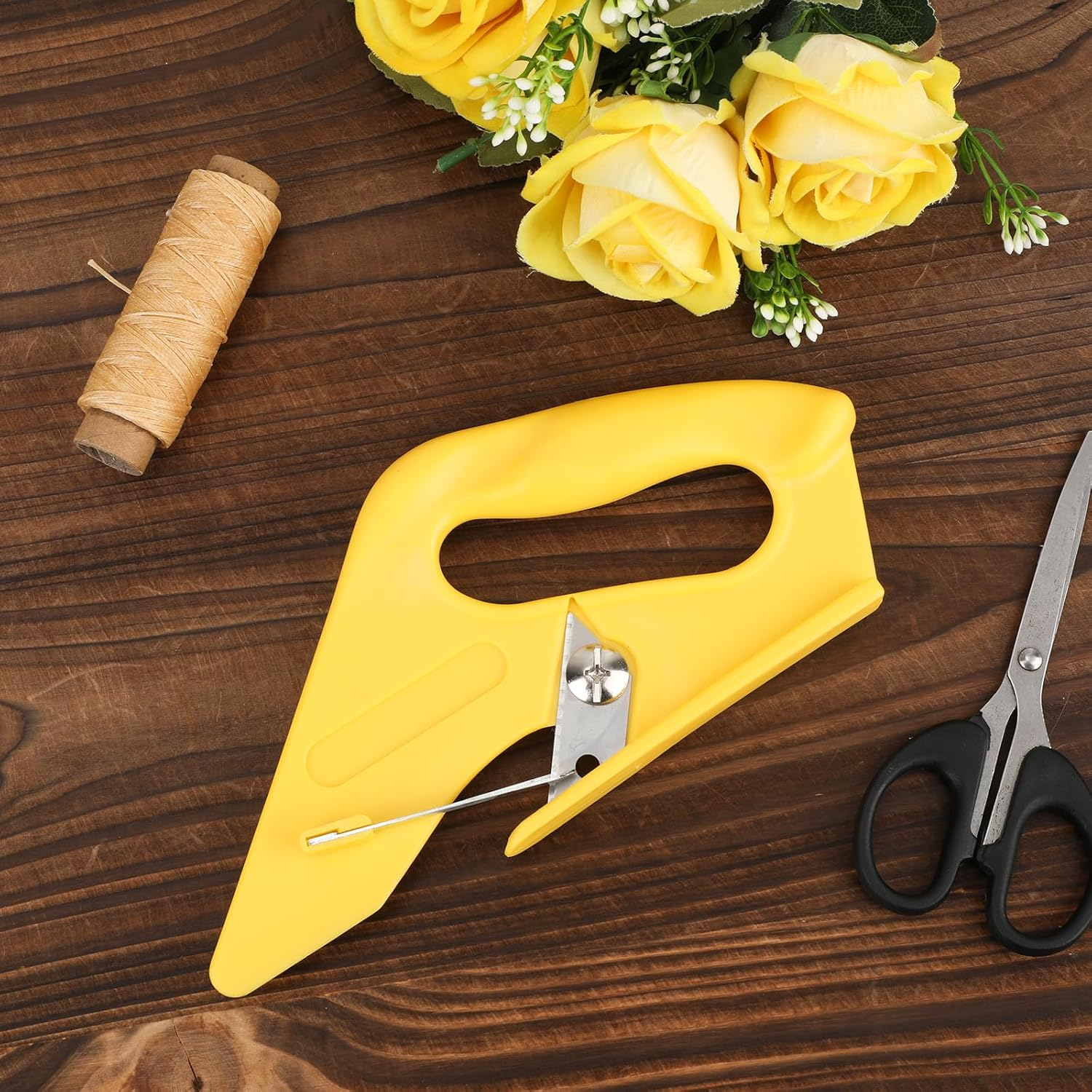 Carpet Cutter, High Performance Scissors Carpet Cutter Professional Multi-Purpose Scissors Carpet Knife Cutting Tool for Carpet, Wallpaper, Cardboard, Leather image number 6