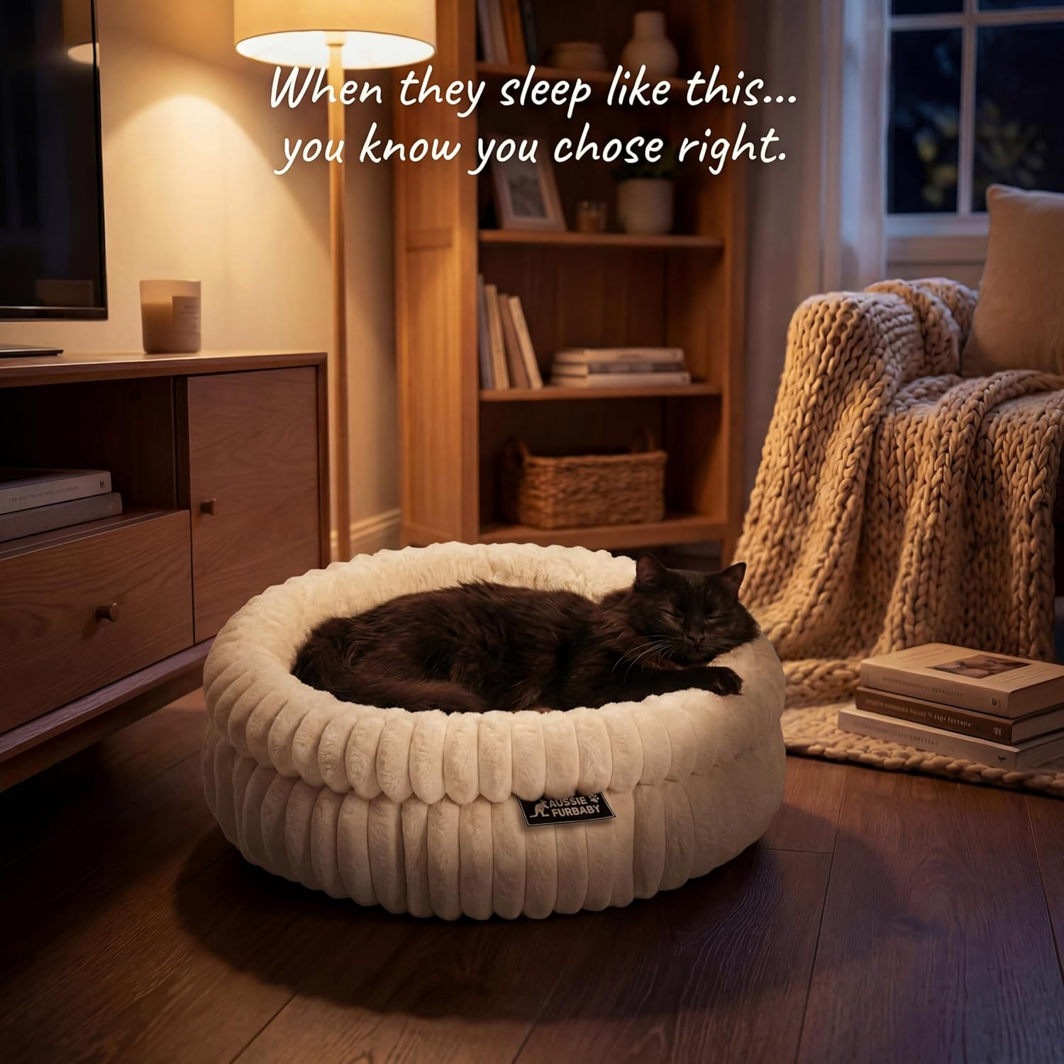 Aussie Furbaby Ultra-Plush round Cat Bed for Indoor Cats 50 Cm &ndash; Soft Faux-Fur Donut Cushion with Raised Rim & Anti-Slip Base &ndash; Indoor Pet Bed for Cats, Kittens, Puppies, Small Dog Bed (White, 50Cm)