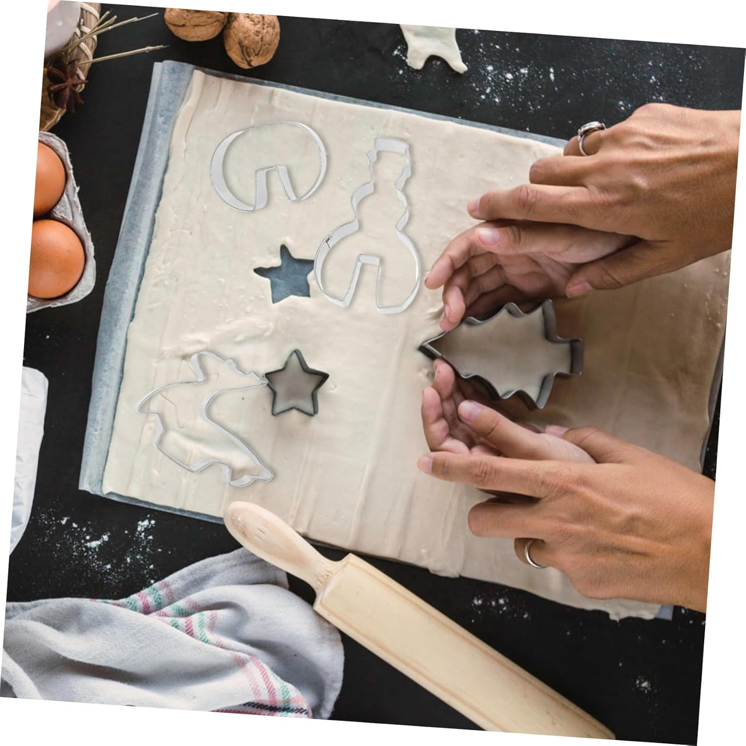 16Pcs Christmas Biscuit Cutters Set Stainless Steel Mold Reusable DIY Baking Accessories for Holiday Party Supplies image number 1