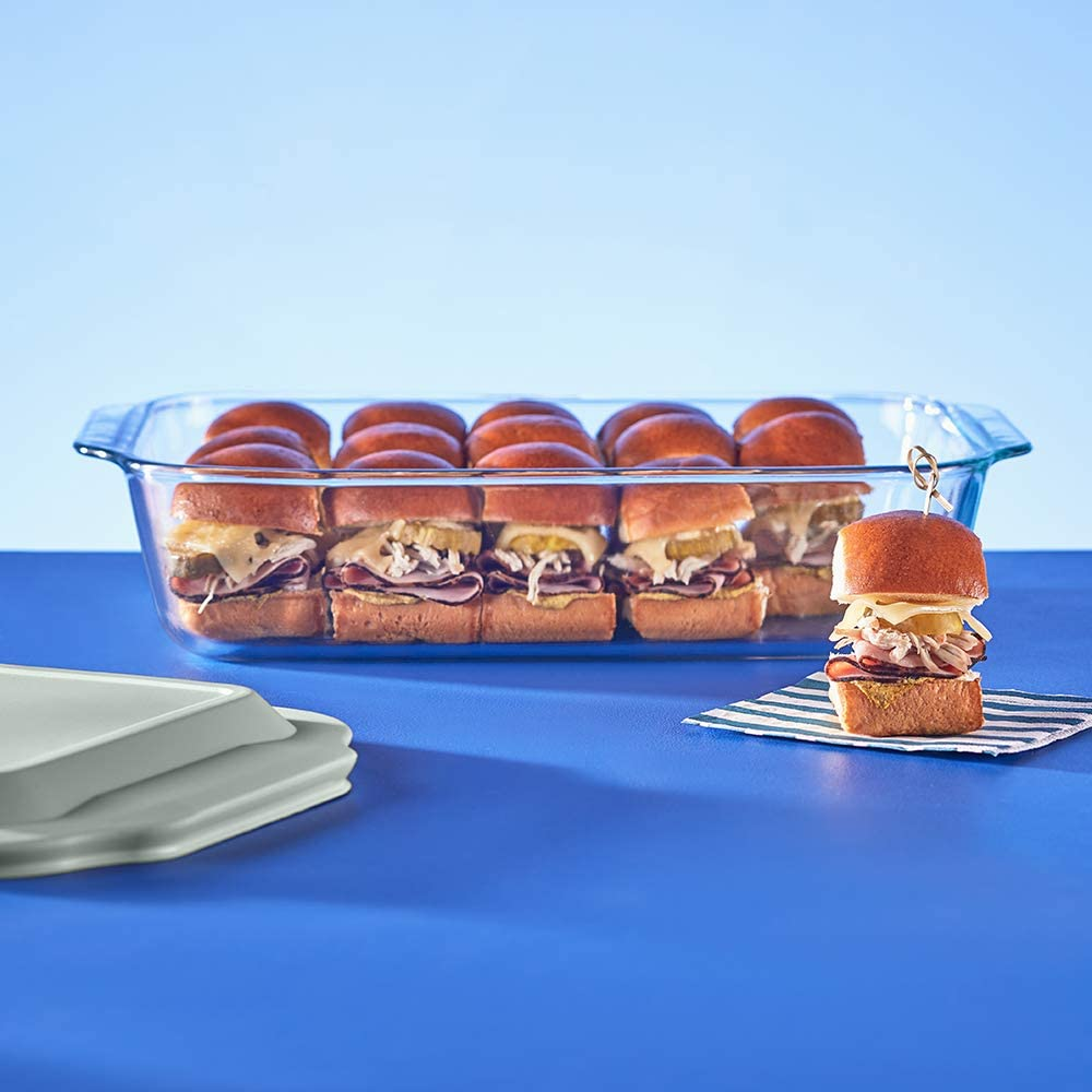 Pyrex Deep Dish Glass Baking Dishes 4 Piece Set &ndash; 50% Deeper for Roasts, Fillings & Sauces &ndash; Durable Tempered Glass, BPA Free, Dishwasher, Freezer, Microwave & Oven Safe &ndash; Sage Lids image number 2