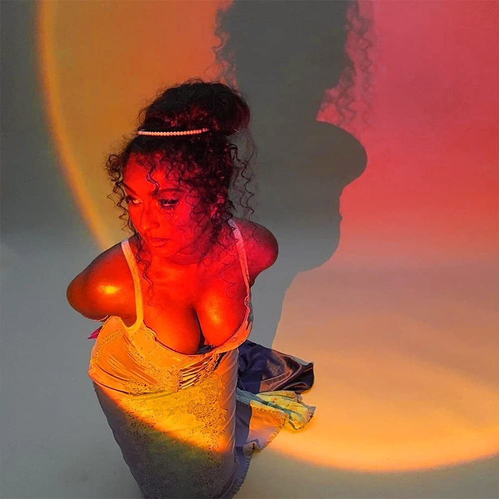 Youoklight Sunset Lamp, Projector Sunset Light 10W LED Projection Night Light 180 Degree Rotation Romantic Rainbow Light USB Charging for Photography Party Home Living Room Bedroom Decor, Sunset Red&hellip; - Sunset image number 4