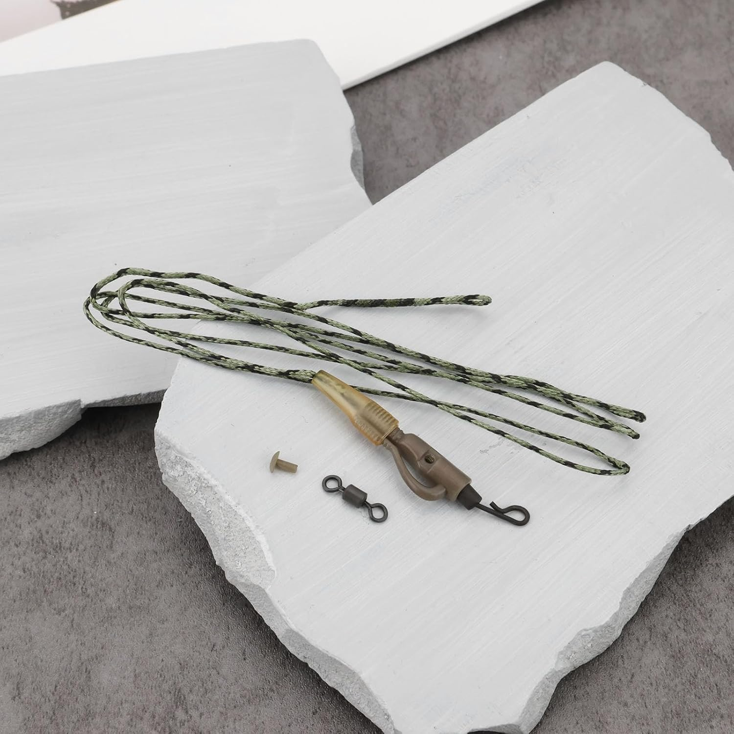 Be in Your Mind 4Pcs Lead Clip Leaders Anti-Bottom Fishing Bait Connection Fast Sinking Carp Connection for Coarse Freshwater Fishing 100Cm image number 3