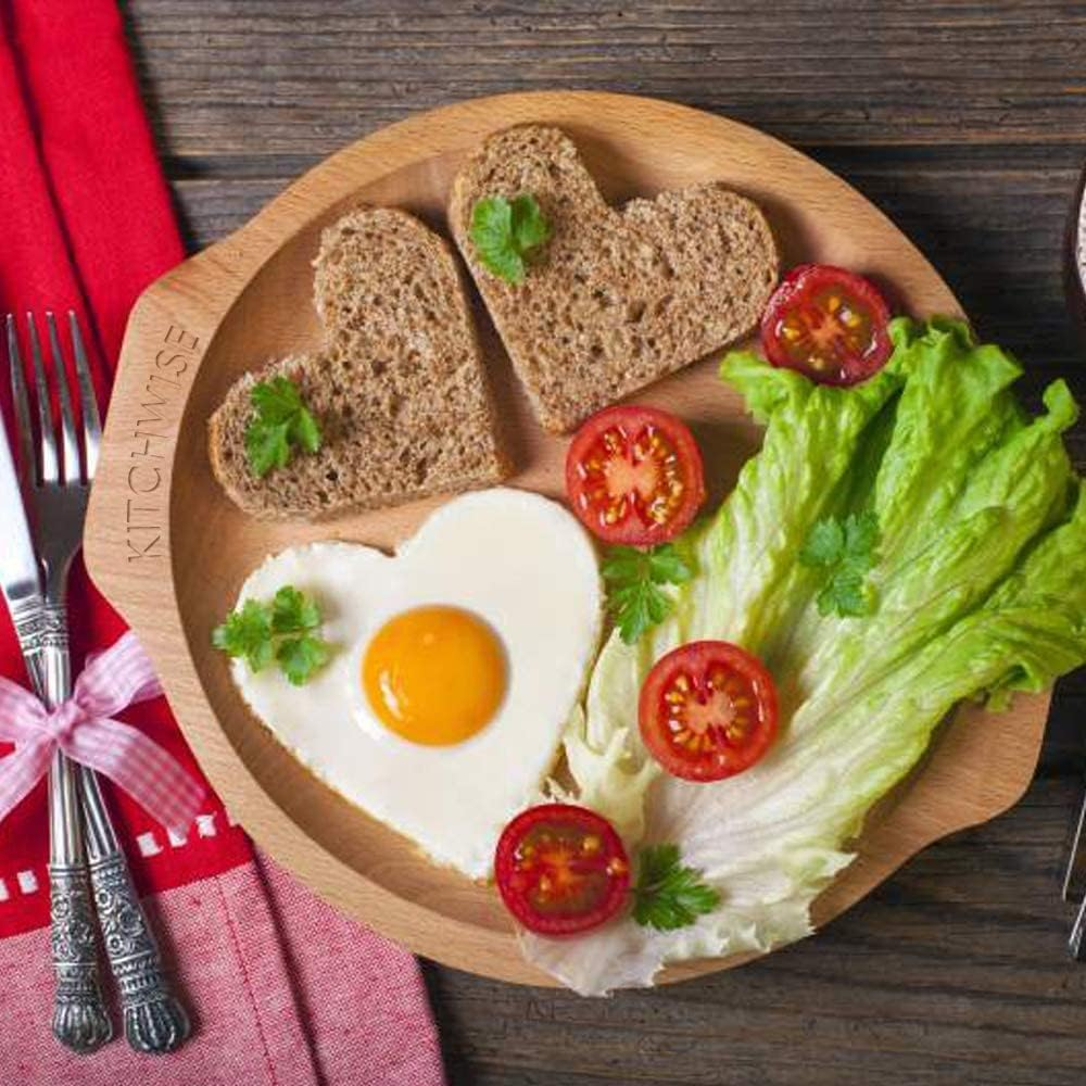 Kitchwise Sandwich & Fruit Cutter Set - 13 Pieces image number 3