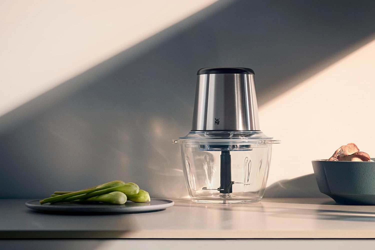 WMF Kult X Edition Electric Chopper with Glass Container, Flash Chopper 320 W, 2 Speed Levels, Large Mixing Container, Cromargan Matt image number 3