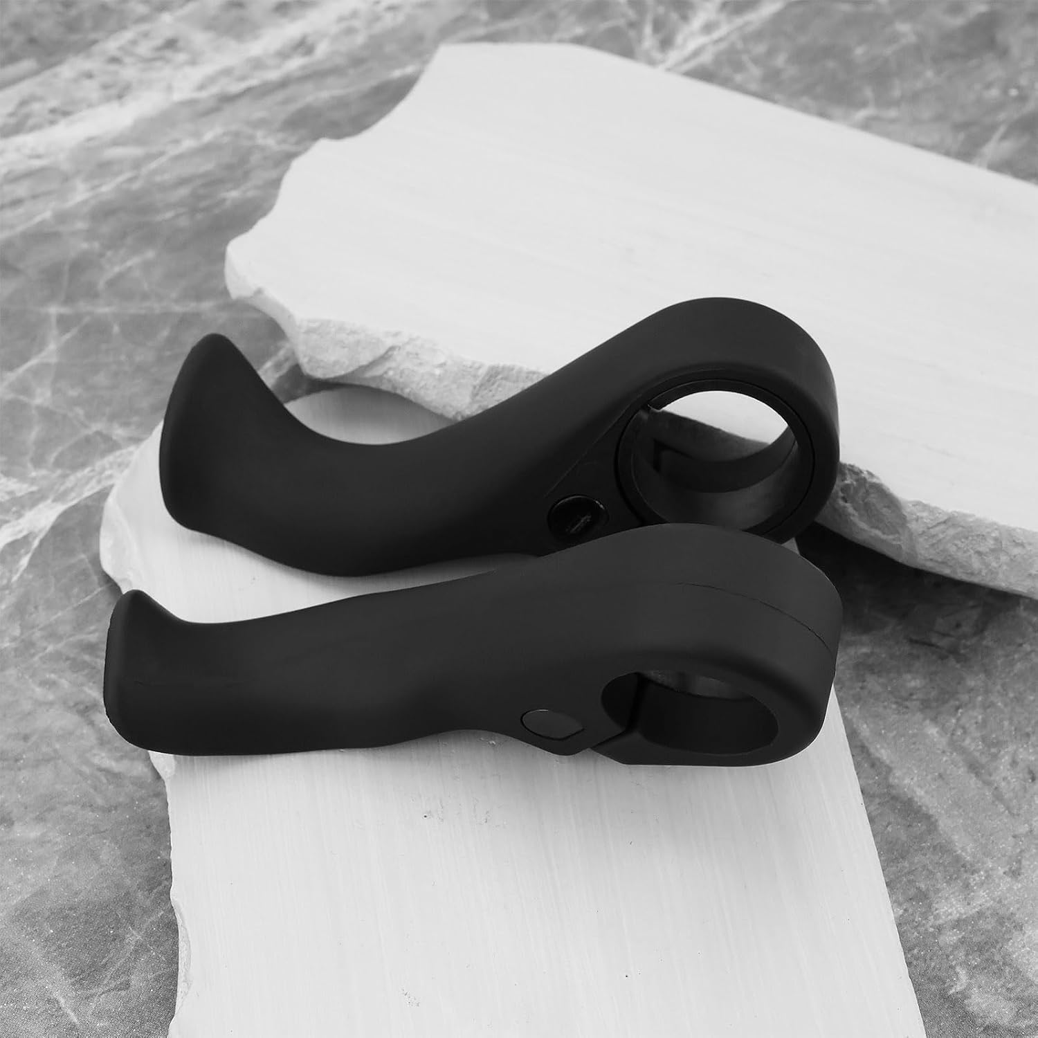 Create Idea 1 Pair Bicycle Innerbarend Grips, Nylon Bicycle Bar Ends for 22Mm Handlebar Mountain Bikes, Road Bikes, City Bikes, Compatible with Sqlab 711, 70X