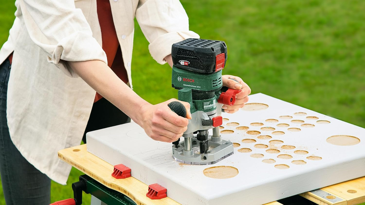 Bosch 6-Piece Hard Metal Router Bit Set (For Wood, Shank &Oslash; 6 Mm, Accessory Routers) image number 5