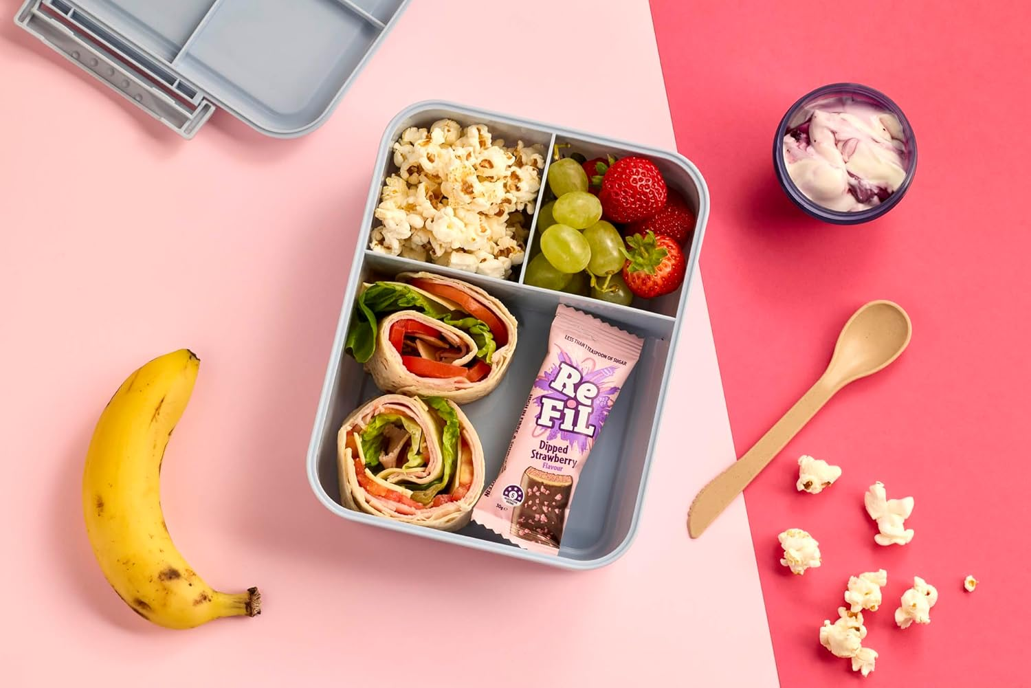 Refil Dipped Strawberry Snack Bars, High Fibre, Protein, Less than 1 Teaspoon Sugar, 4Pk, 120G image number 1