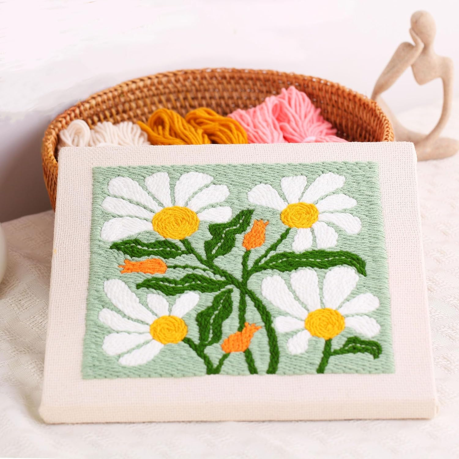 Punch Needle Kits for Beginners,Sunny Lovely White Flowers and Green Background，With Hoop Embroidery Punch Needle Starter Craft Set for Suitable as a Holiday Present for Adults image number 4