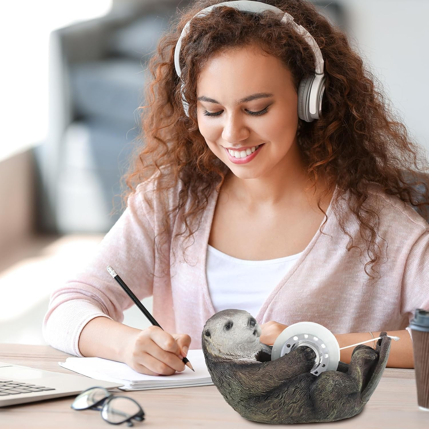 HSHGZSR Tape Dispenser Cute Animal Decor Figurine Resin Tape Holder Roll Holder Resin Stationery Desk Organizer Tape Cutting Tools Fun Small Tape Dispenser for Home School Office image number 1