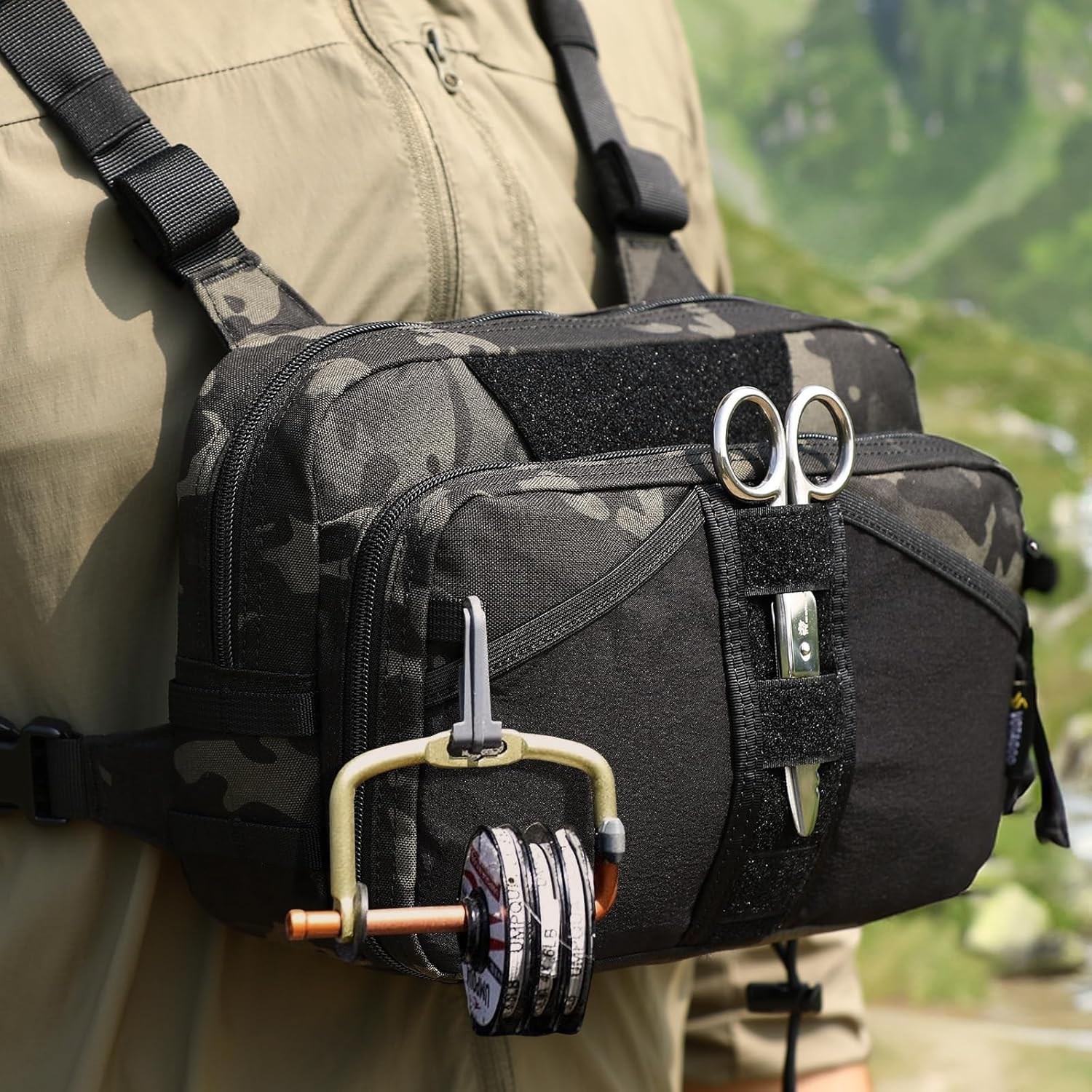 VOTAGOO Fishing Chest Pack, Fly Fishing Bag for Men and Women, Tackle and Fly Boxes Storage Pack, Hunting Binocular Pack (Dark Black) - Dark Black image number 4