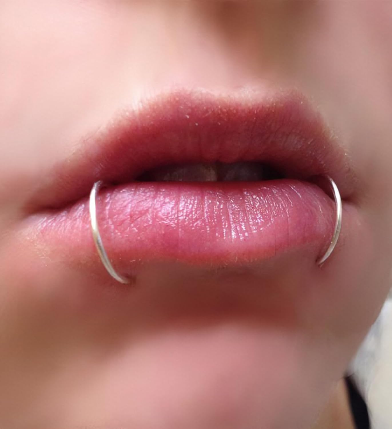 QWALIT Fake Lip Piercing Fake Lip Ring Fake Nose Ring Fake Snake Bites Fake Nose Piercing Faux Lip Rings Fake Snake Bite Piercing Clip Lip Ring Ear Cuff Earrings image number 1