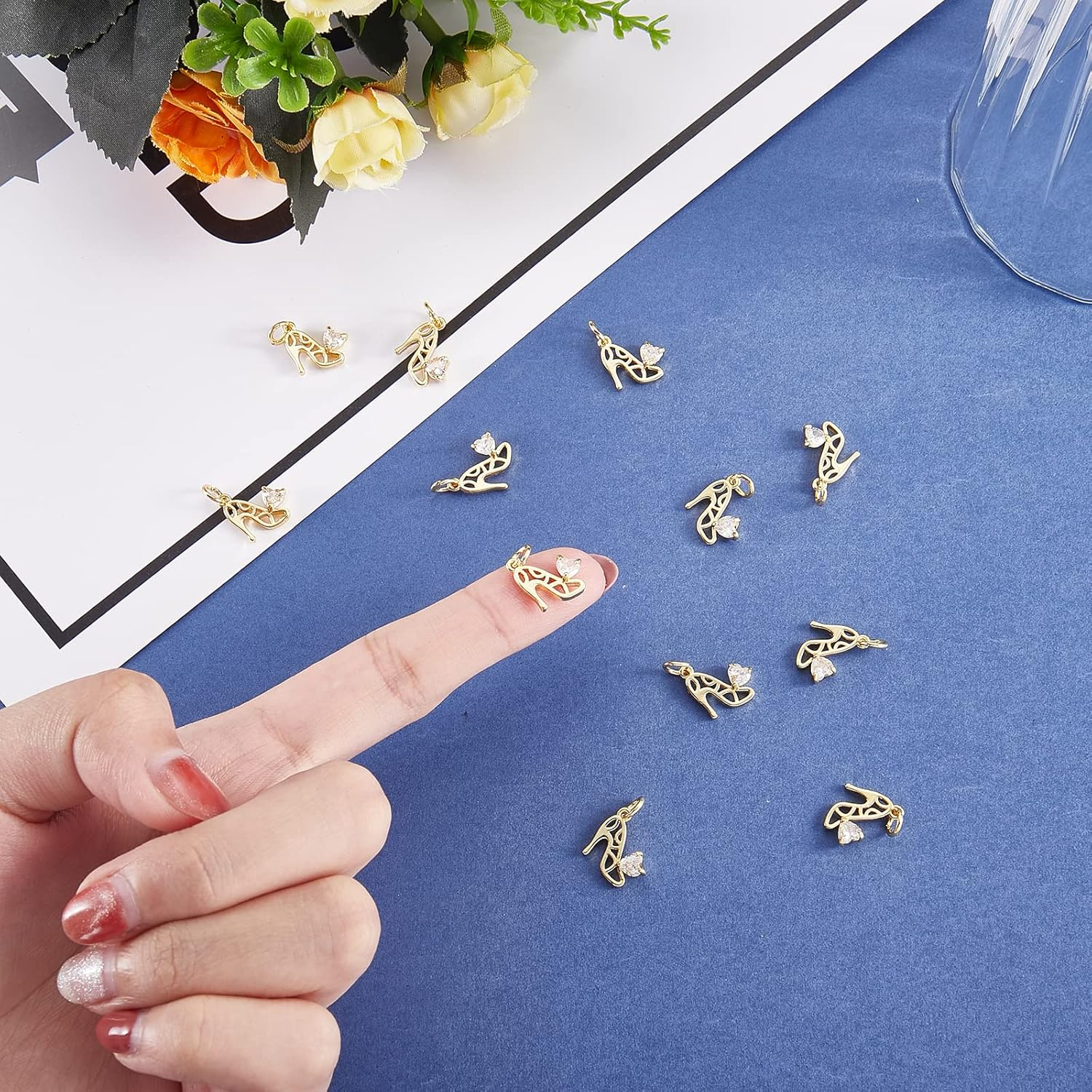 Brass Animal Mix Charms - Shamrock Pendants 50 Pieces image number 7