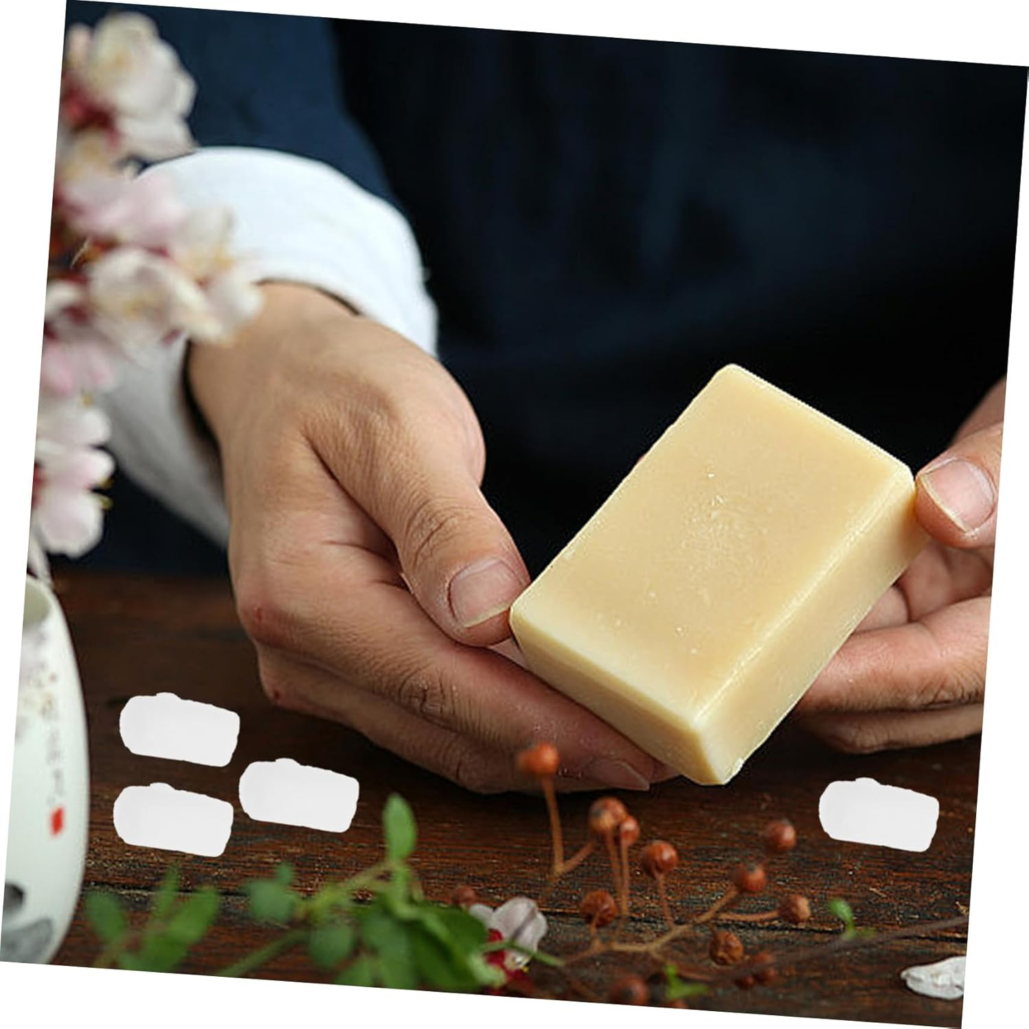 VINTORKY Clear Handmade Soap Base for DIY Soap Making Suitable for Custom Fragrance and Pigment Additions image number 6