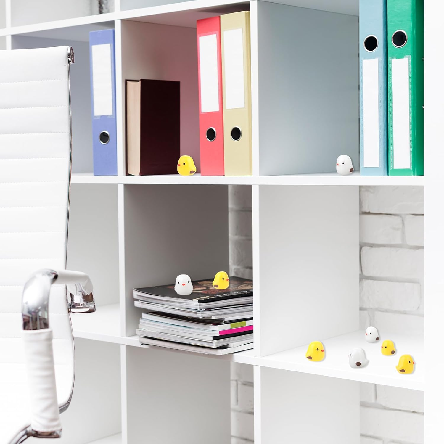 Hariendny 100 Pcs Tiny Chicken Figurines Mini Resin Chickens Model Mini Plastic Chickens Miniature Figurines Miniature Garden Ornaments Accessories for Home Decoration DIY Craft(Yellow&White) image number 3