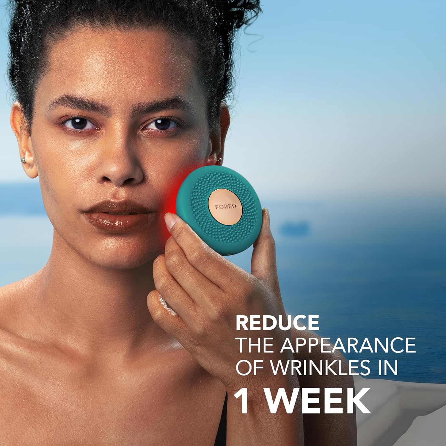 FOREO UFO 3 Go - Compact 4-In-1 Full Facial LED Mask Treatment - Deep Moisturiser - anti Aging Face Mask Beauty - Face Massager - Evergreen image number 2