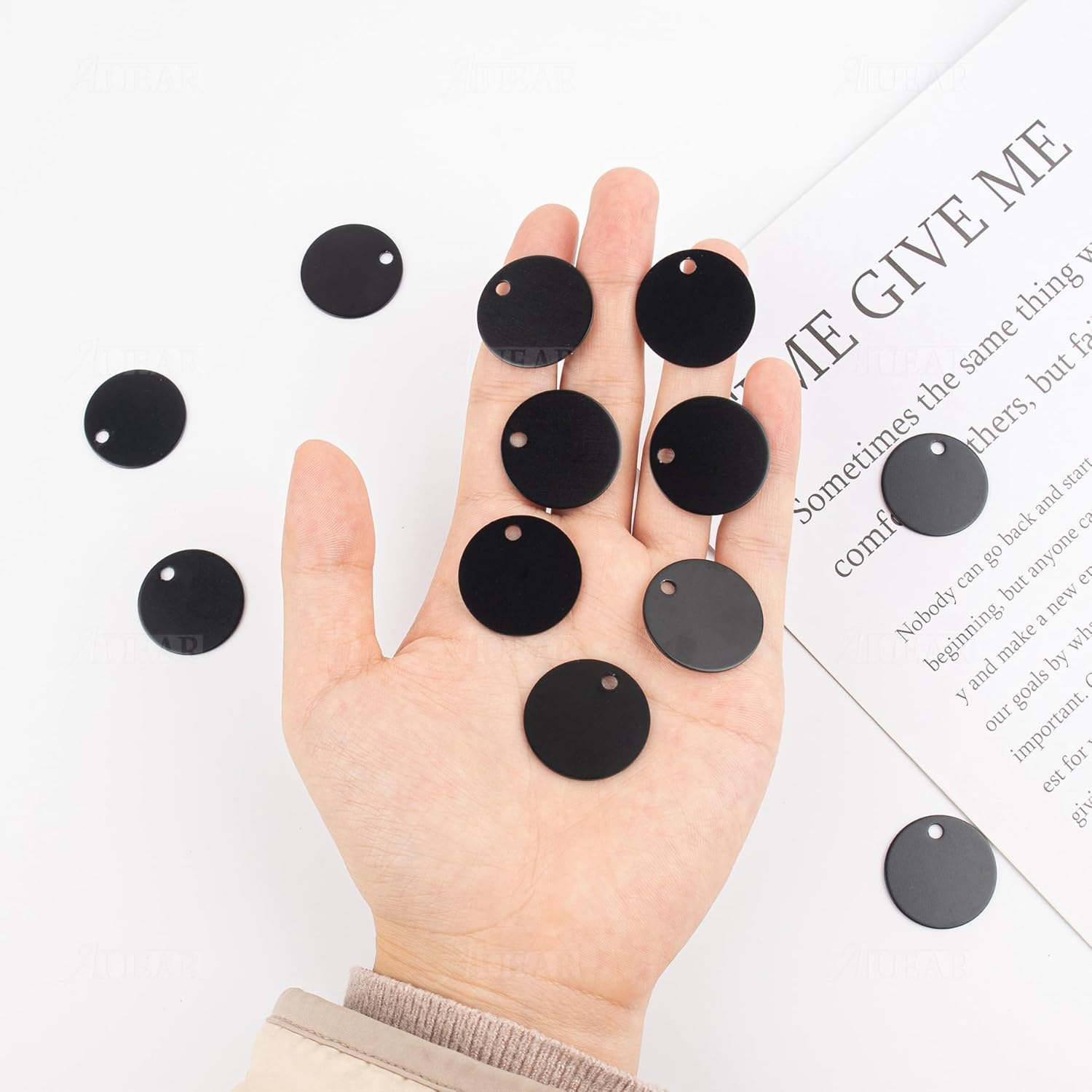 AUEAR, 20 Pack 25Mm round Shape Pet ID Tag Blank Dog Cat ID Tag for Pet Name Phone Charm Jewelry Making (Black) - Silver image number 7